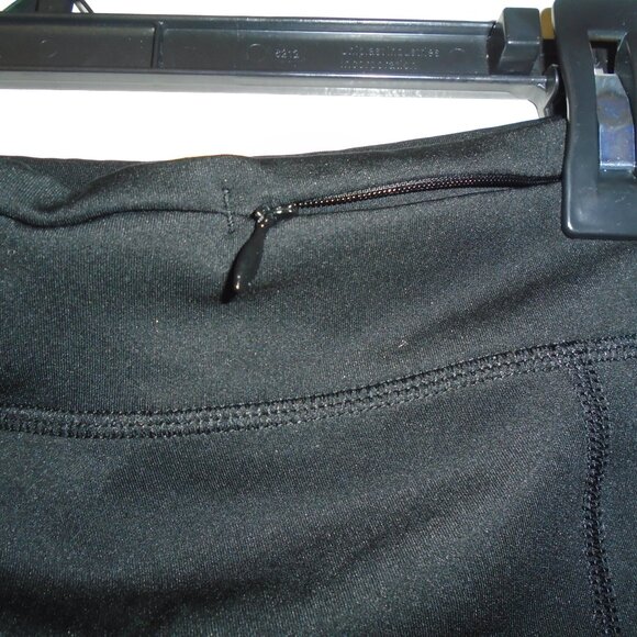 ADIDAS CLIMALITE RESPONSE BLACK WITH BLUE CROPPED LEGGINGS CAPRIS WOMENS SIZE L - Picture 5 of 13